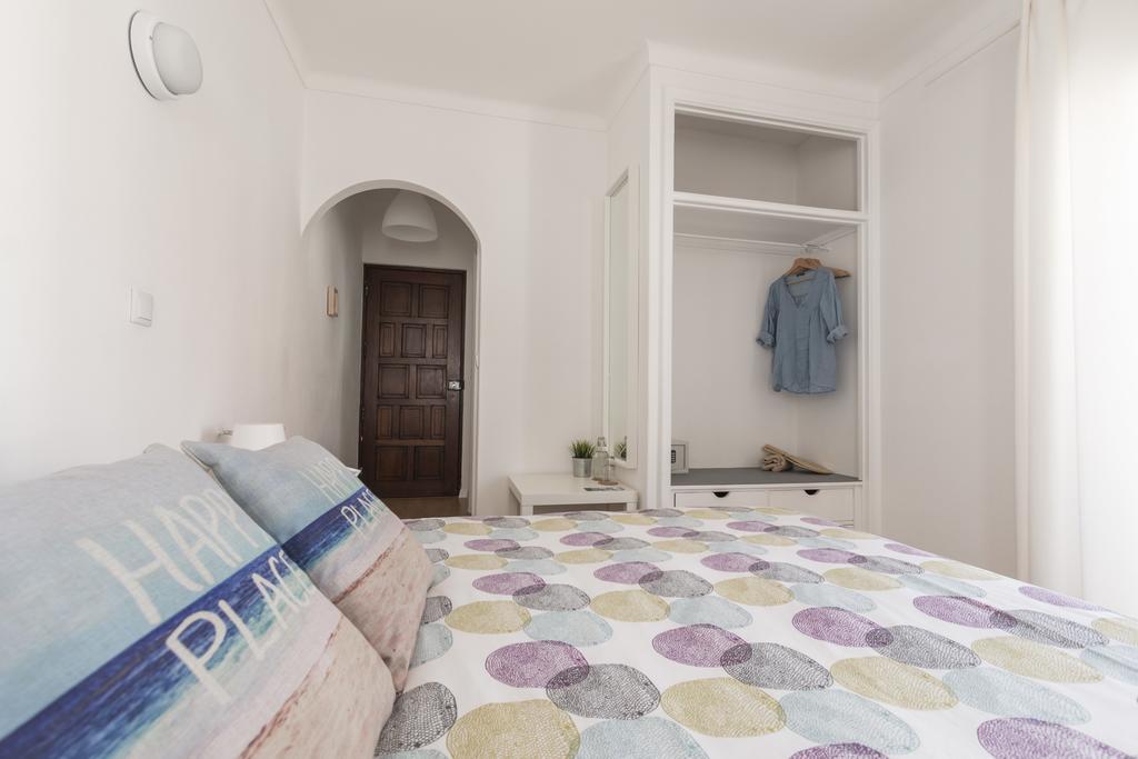 Homemoel Local Accomodation Al São Pedro de Muel Ngoại thất bức ảnh